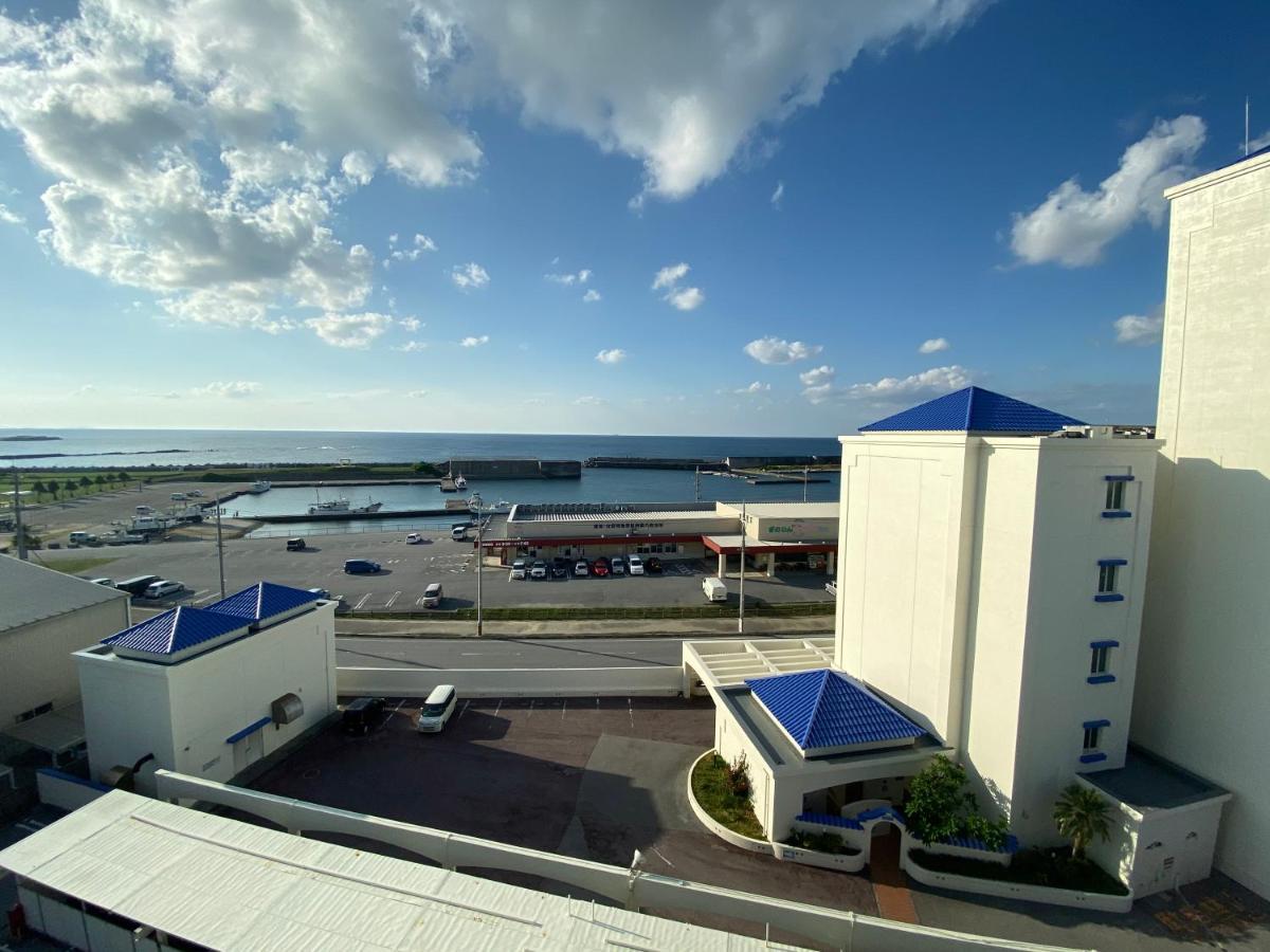 Ginowan Crystal Hotell Exteriör bild